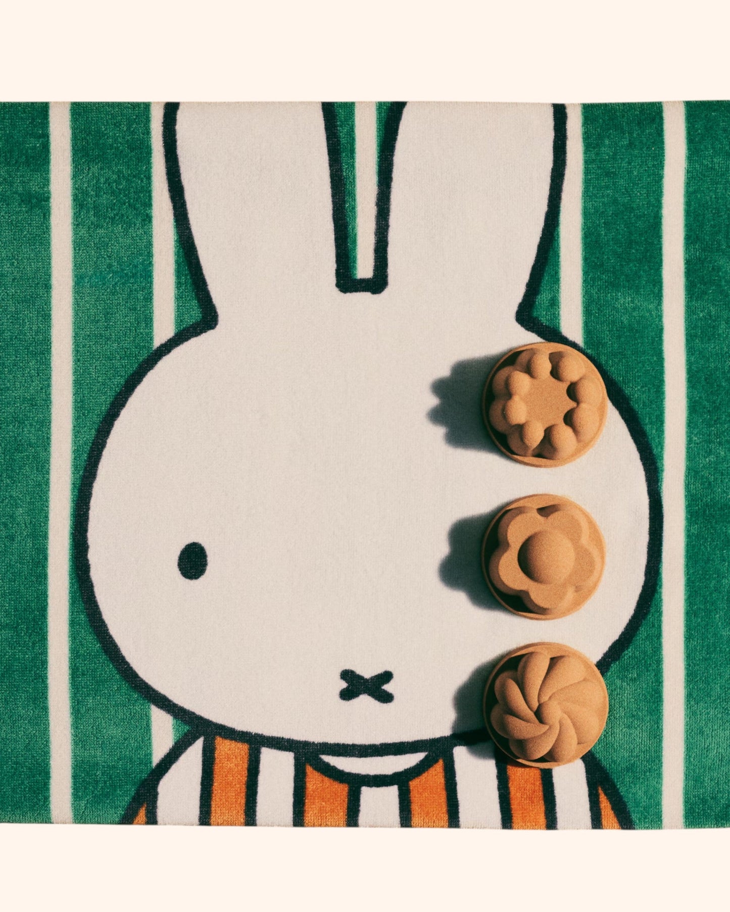 Miffy Bath Towel - 1