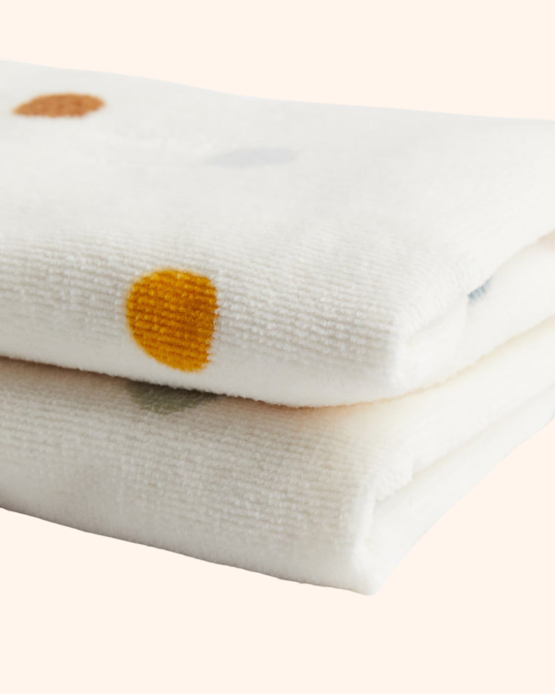 Polkadots Bath Towel - 2