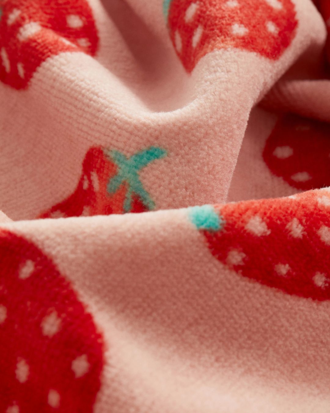 H&M UK - Strawberry Bath Towel